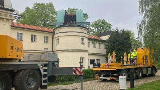 Štefánikova hvězdárna v Praze na Petříně má opět svůj hlavní dalekohled